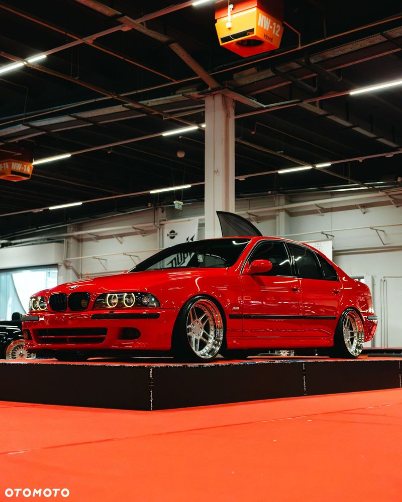 BMW Seria 5 540i - 1