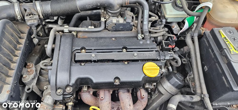 Opel Astra III H 1,4 b 66kW 90KM 2005r 5-bieg manual lakier Z157 - 5