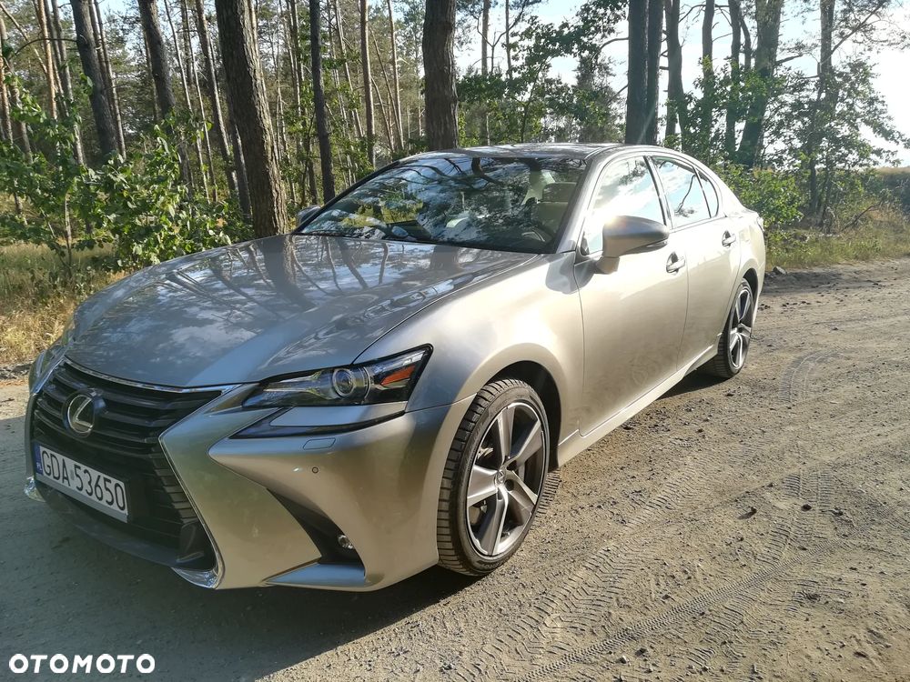 Lexus GS - 15