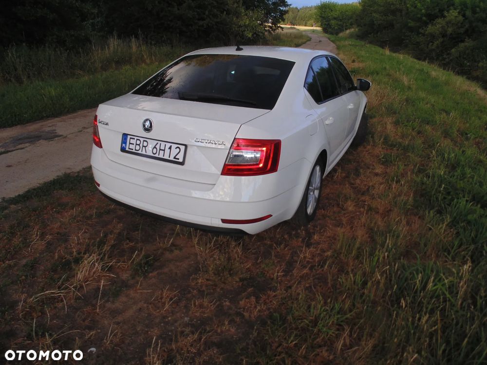 Skoda Octavia 1.6 TDI Style - 11