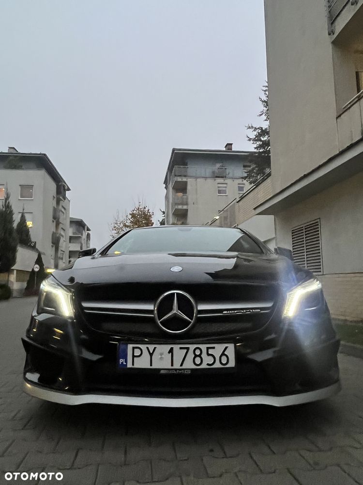 Mercedes-Benz CLA 45 AMG 4-Matic - 4