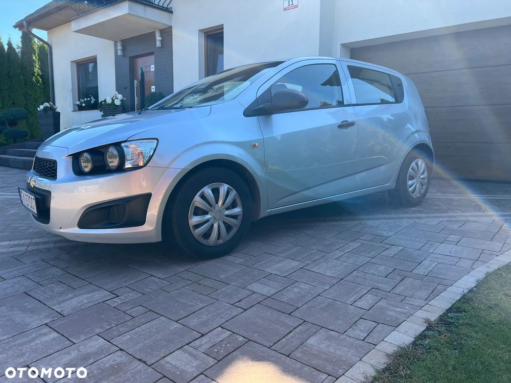Chevrolet Aveo 1.2 LS - 11