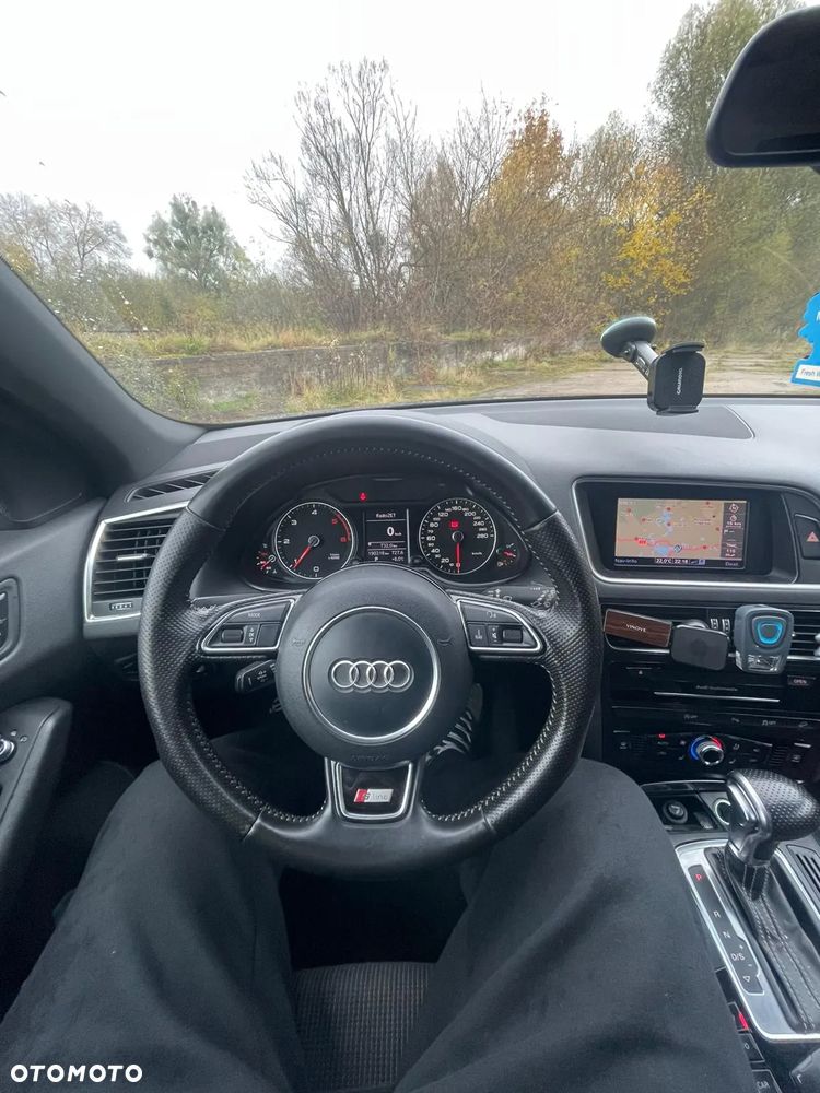 Audi Q5 2.0 TDI quattro S tronic - 9