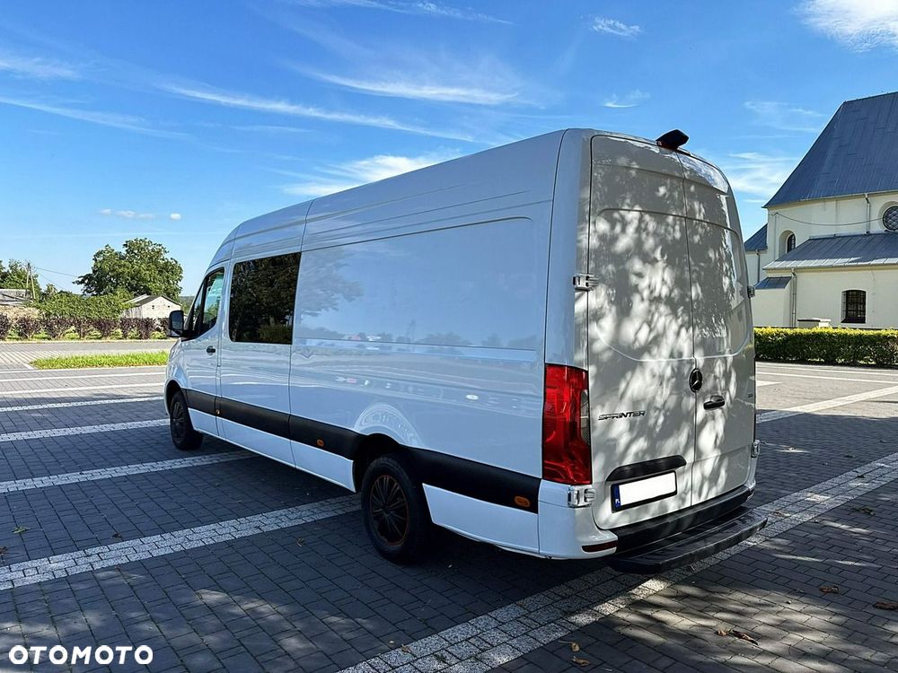 Mercedes-Benz Sprinter 2025 photo 4