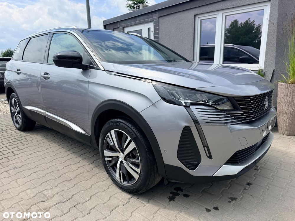 Peugeot 5008 - 21