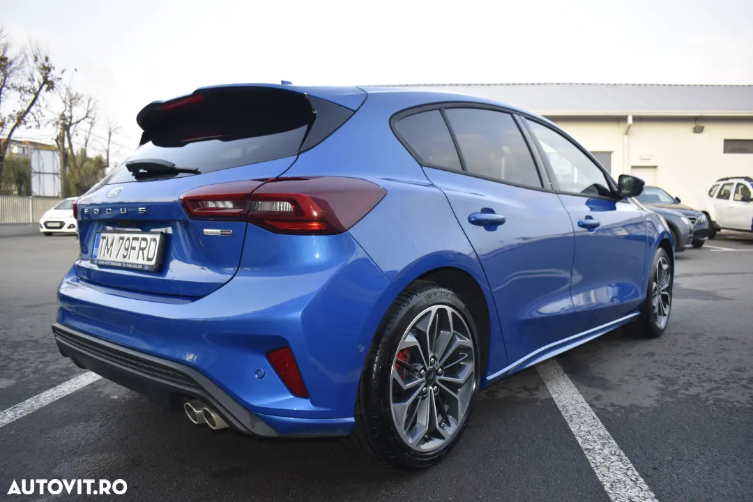Ford Focus 1.0 EcoBoost MHEV ST-Line X - 3