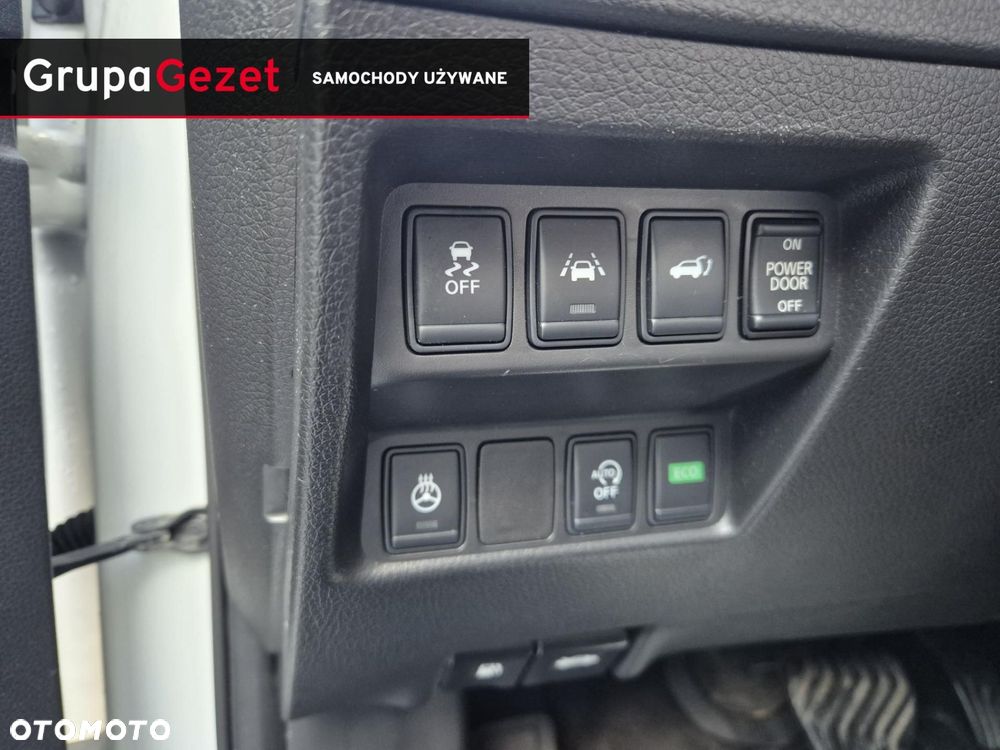Nissan X-Trail - 23