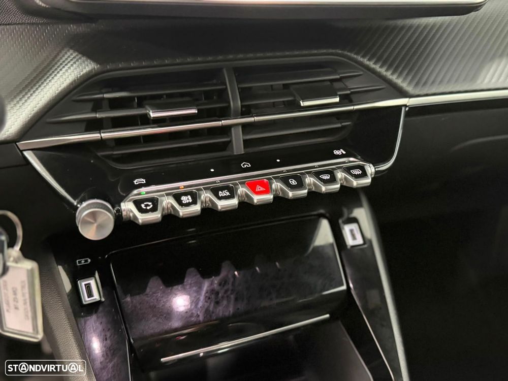 Peugeot 2008 1.2 PureTech Allure - 11