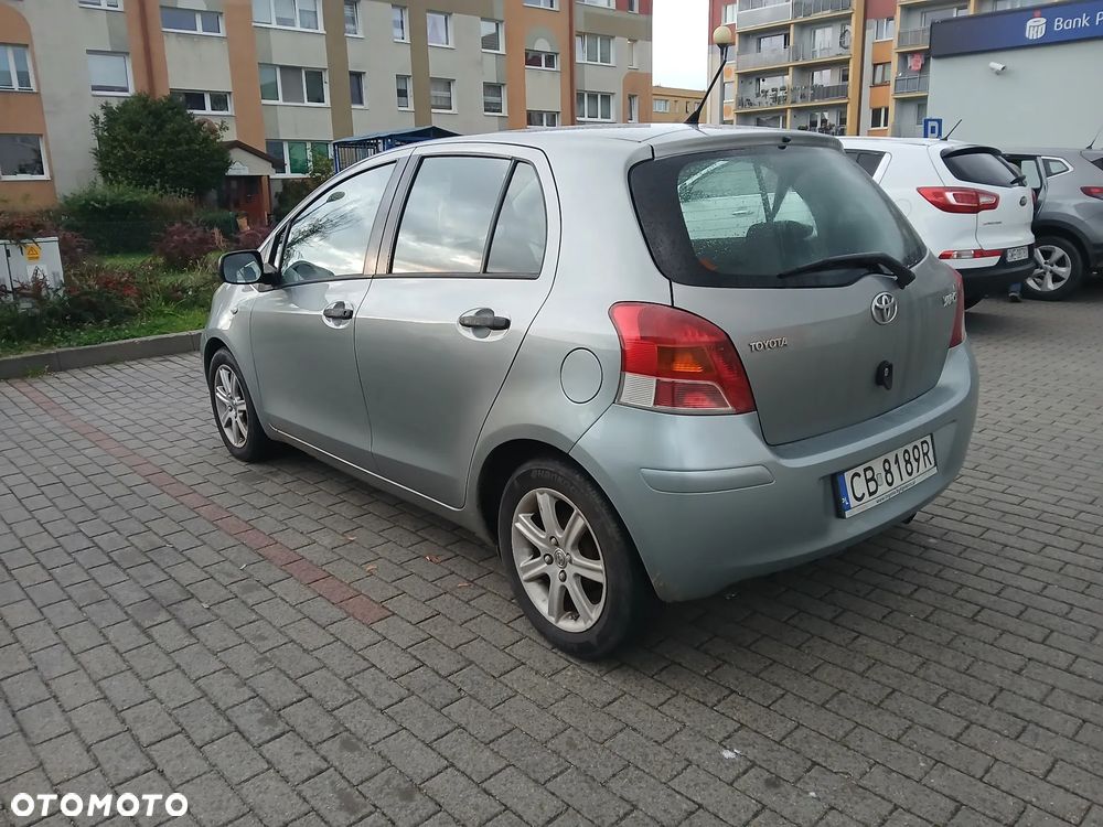Toyota Yaris 1.33 Sol - 4