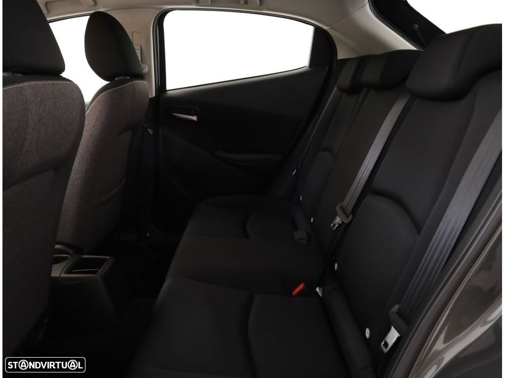 Mazda 2 1.5 e-Skyactiv-G Centre-line - 25