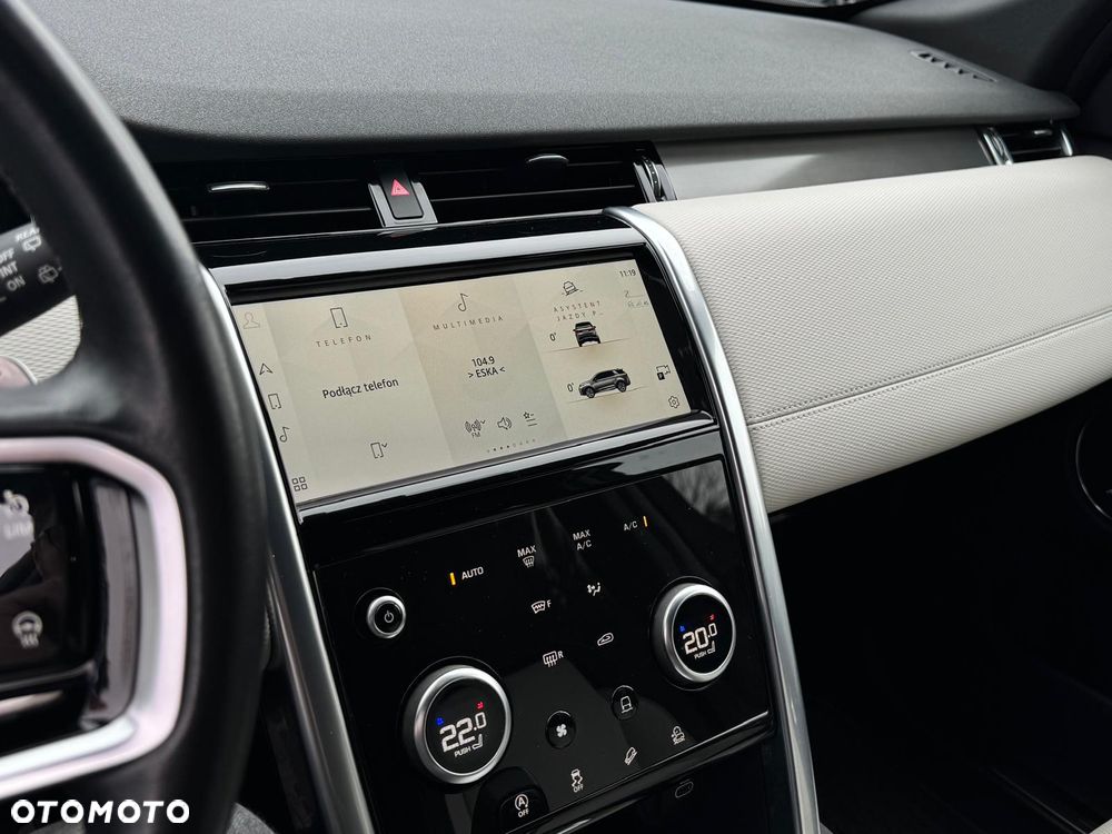 Land Rover Discovery Sport 2.0 D200 mHEV R-Dynamic SE - 15