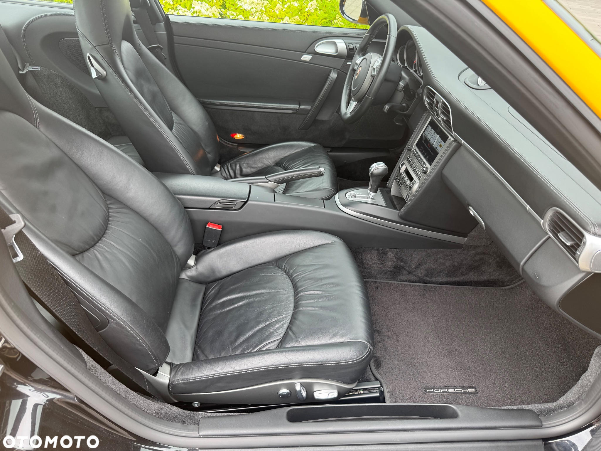 Porsche 911 Turbo Tiptronic S - 21