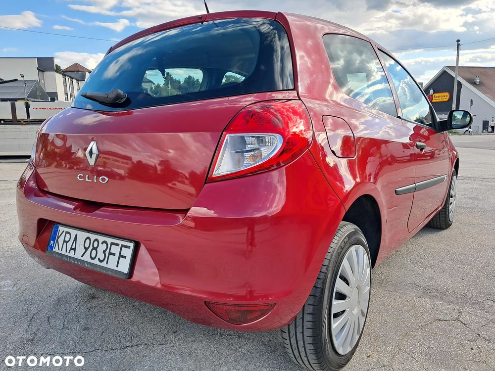 Renault Clio 1.2 16V Alize Euro5 - 10