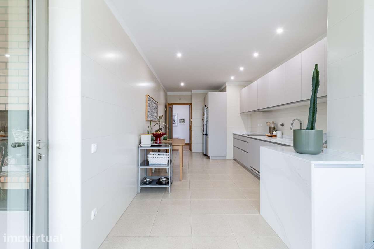 APARTAMENTO MODERNO   -   CONDOMÍNIO PRIVADO - Grande imagem: 2/20