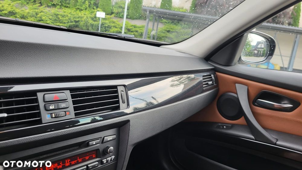 BMW Seria 3 - 21