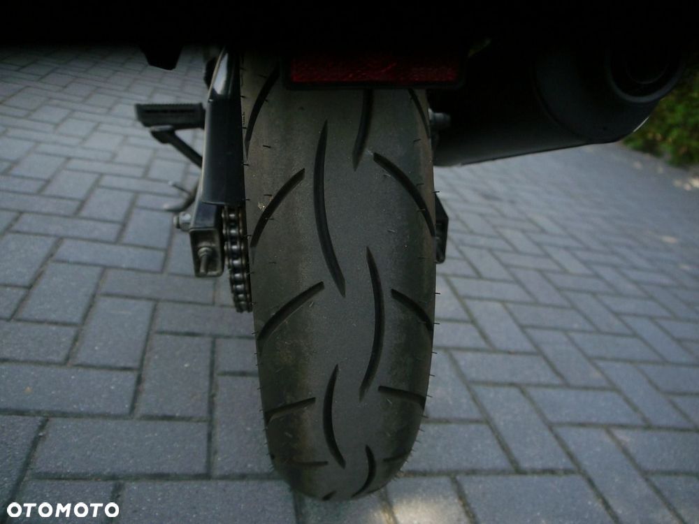 Suzuki GS - 13