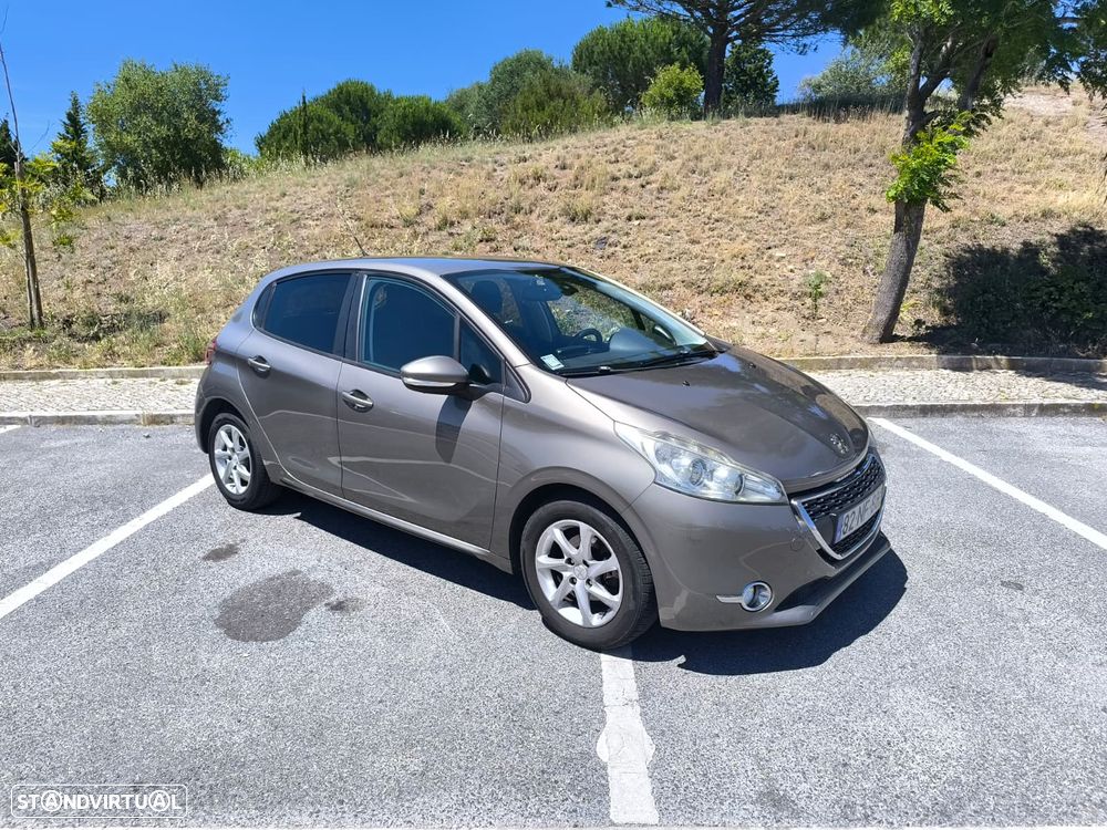 Peugeot 208 1.2 VTi Active - 1