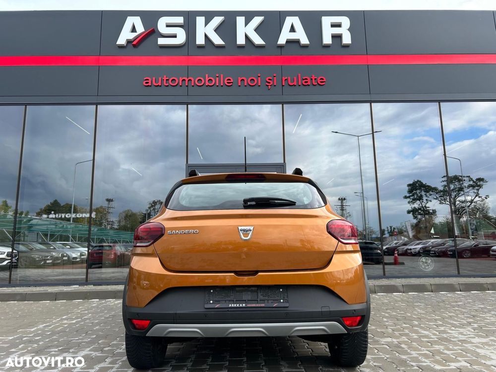 Dacia Sandero Stepway TCe 90 MT6 Comfort - 6