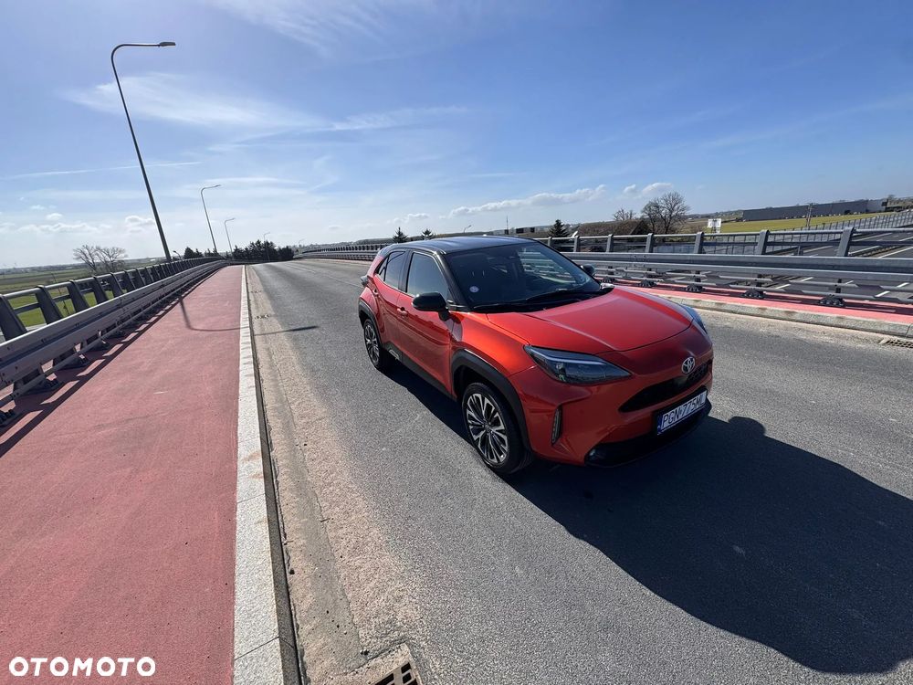 Toyota Yaris Cross Hybrid 1.5 Executive - 2