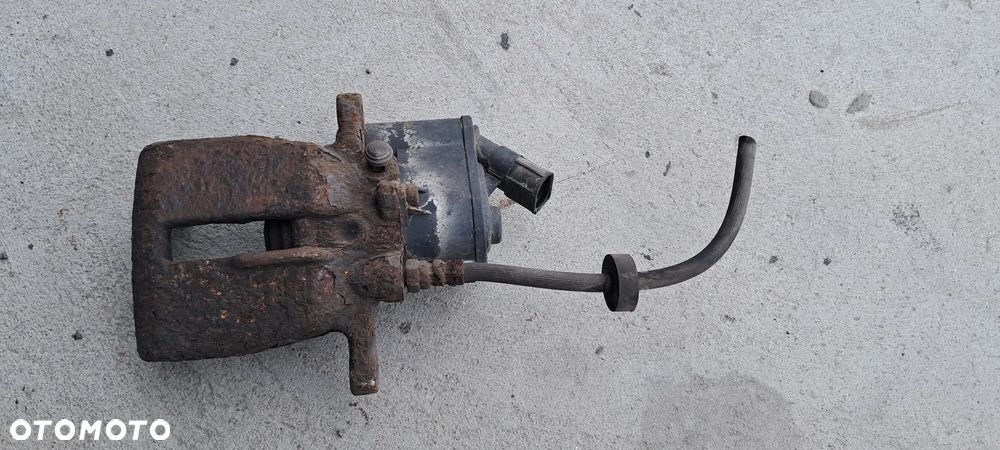 Zacisk Hamulcowy Tył Tylny Prawy Audi A6 C6 Pod Tarcze 330mm - 2