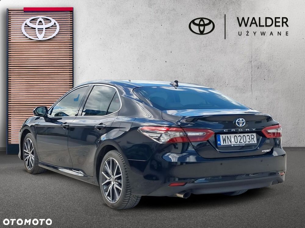 Toyota Camry 2.5 Hybrid Executive CVT - 4