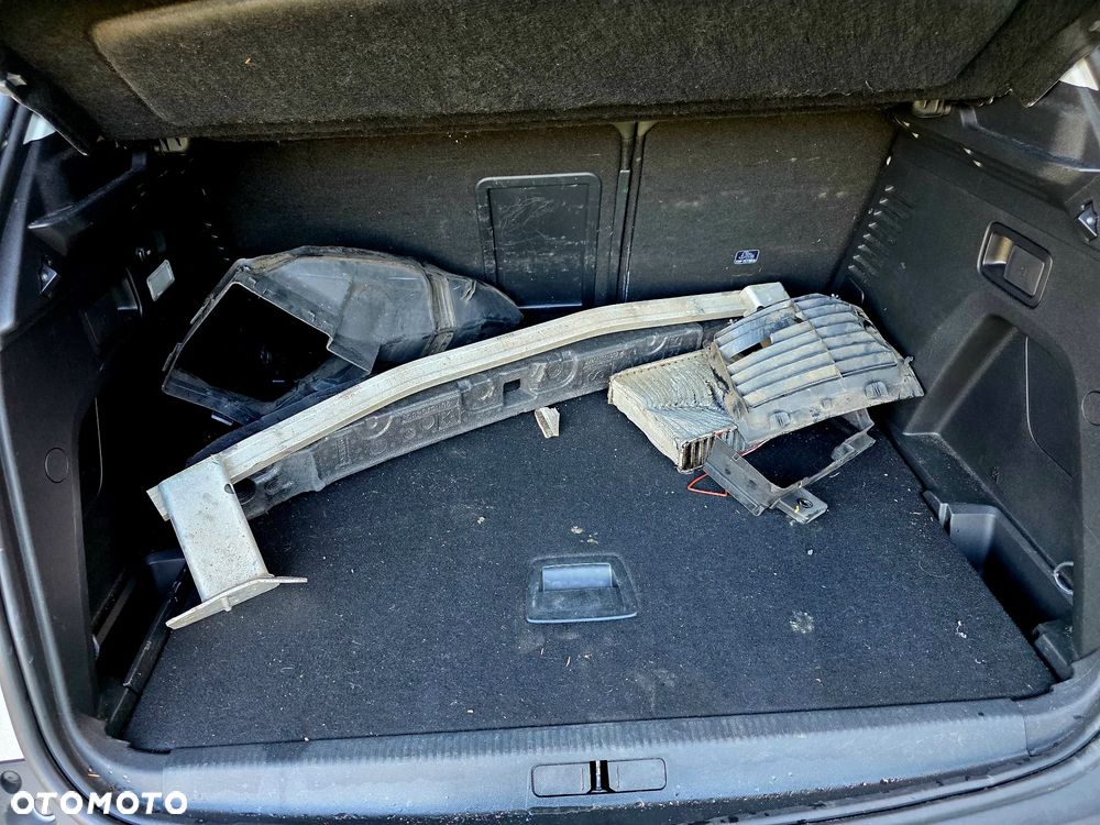 Peugeot 3008 BlueHDi 130 Stop & Start EAT8 Allure - 18