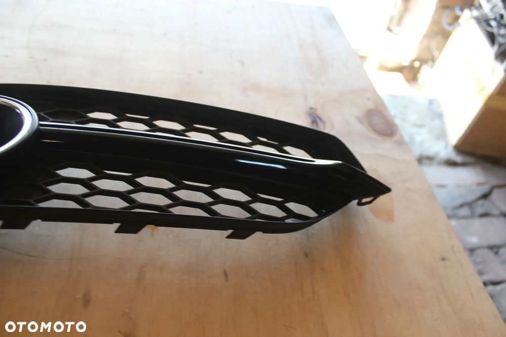 KRATKA ZDERZAKA LEWA AUDI A8 D4 4H0807679AB 2014 - 6