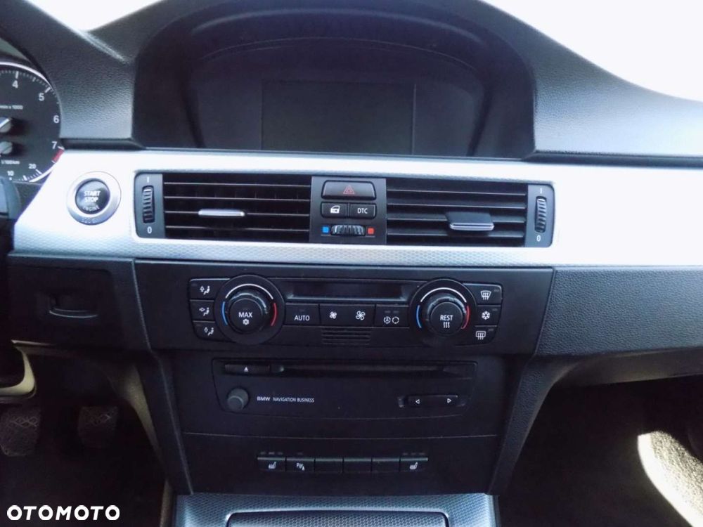 BMW Seria 3 - 11