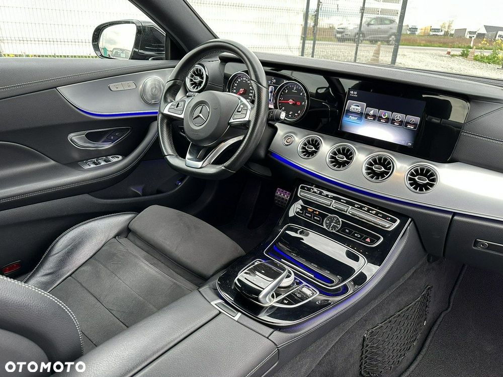 Mercedes-Benz Klasa E 220 d Coupe 9G-TRONIC AMG Line - 36