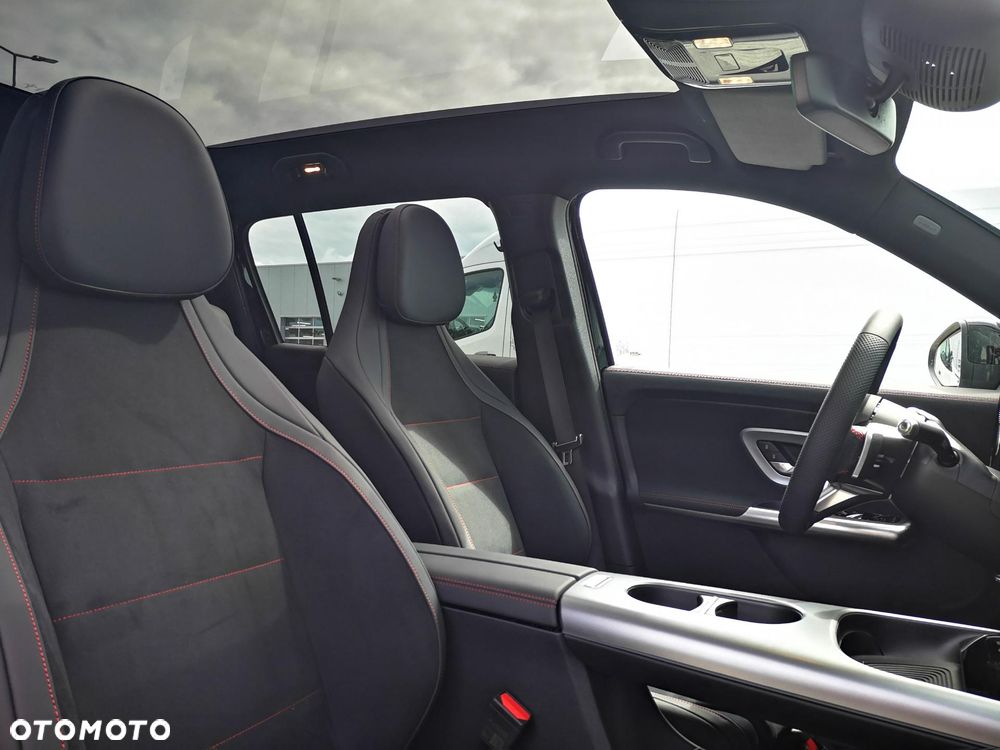 Mercedes-Benz GLB 200 mHEV 4-Matic 8G-eDCT - 12