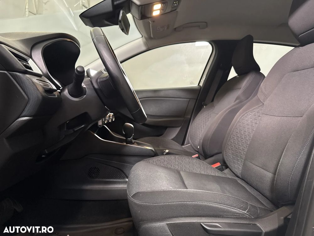 Renault Clio - 21