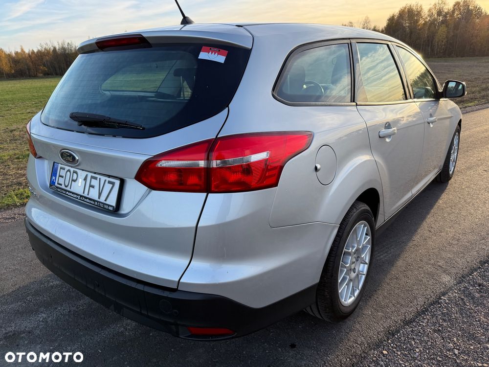 Ford Focus 1.6 SYNC Edition - 3