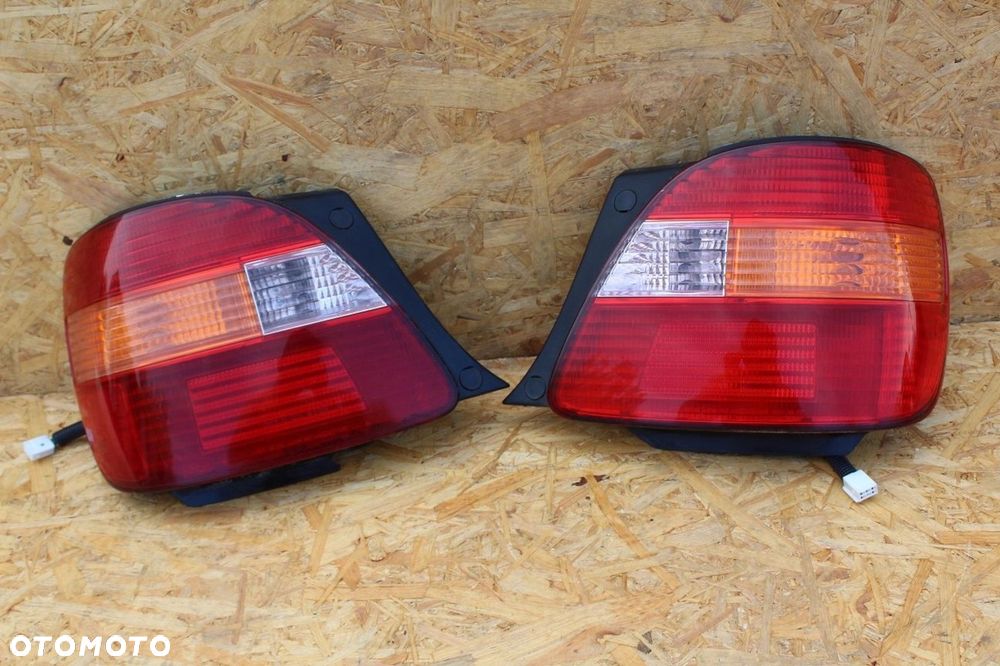 Lampy tył tylne LEXUS GS mk2 komplet gs300 gs430 - 1