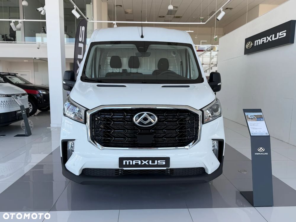 Maxus Deliver 9 - 4
