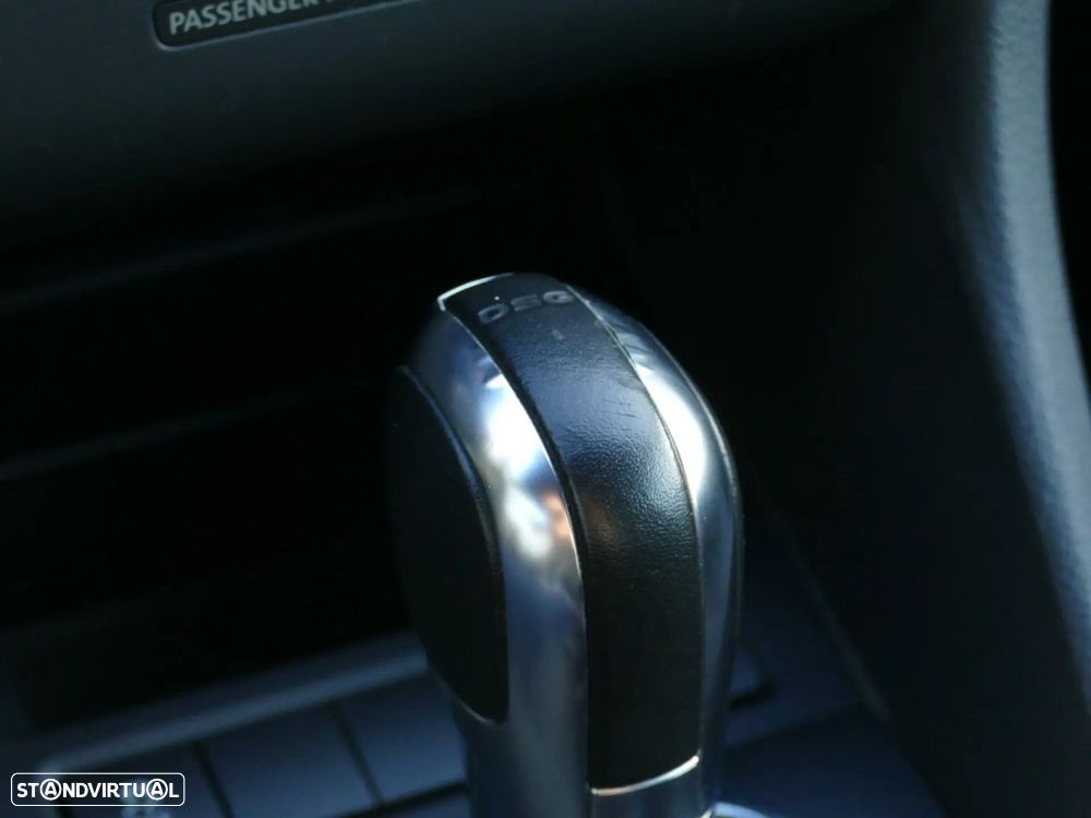 VW Golf 2.0 TSi GTI DSG - 21