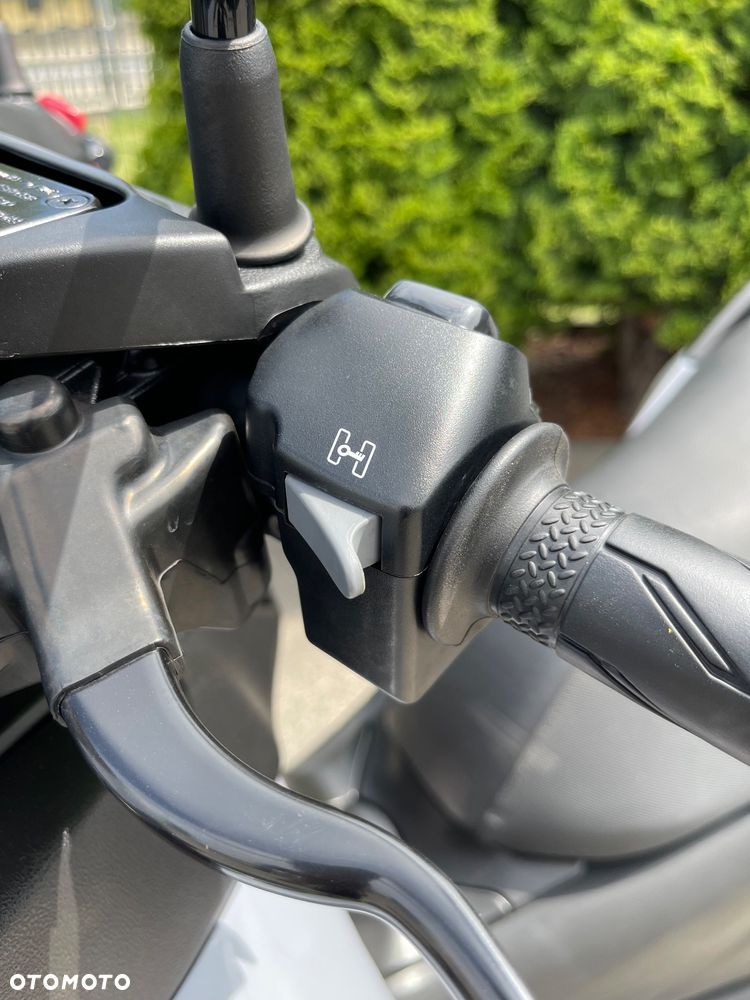 Yamaha Tricity - 10