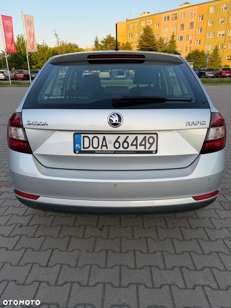 Skoda RAPID - 4