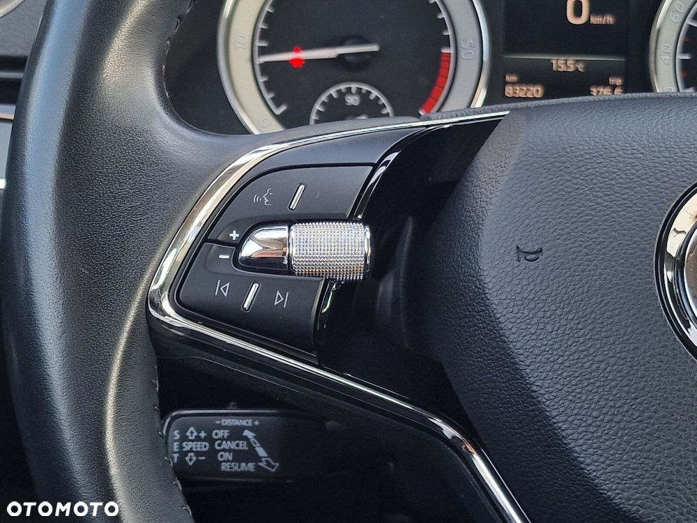 Skoda Superb 2.0 TDI SCR 4x4 L&K DSG - 33