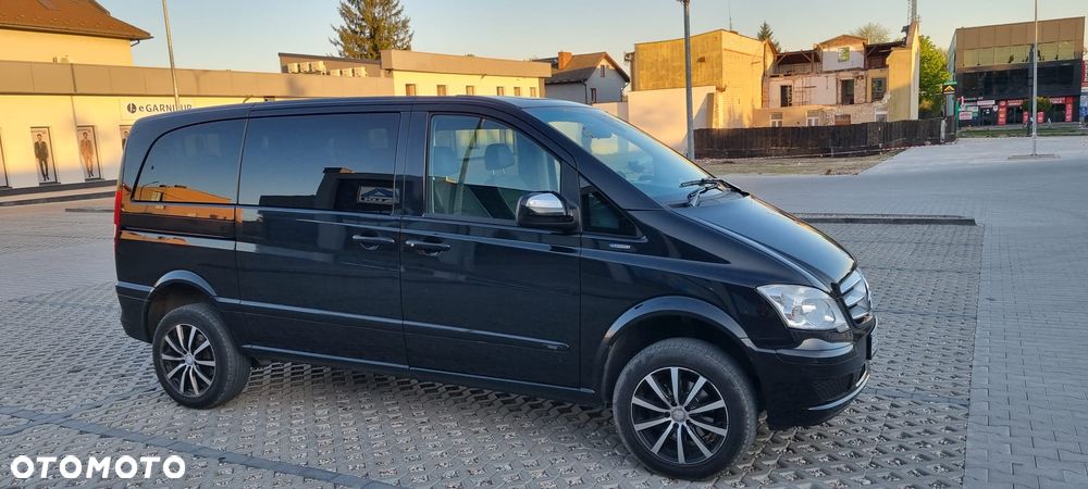 Mercedes-Benz Viano - 24