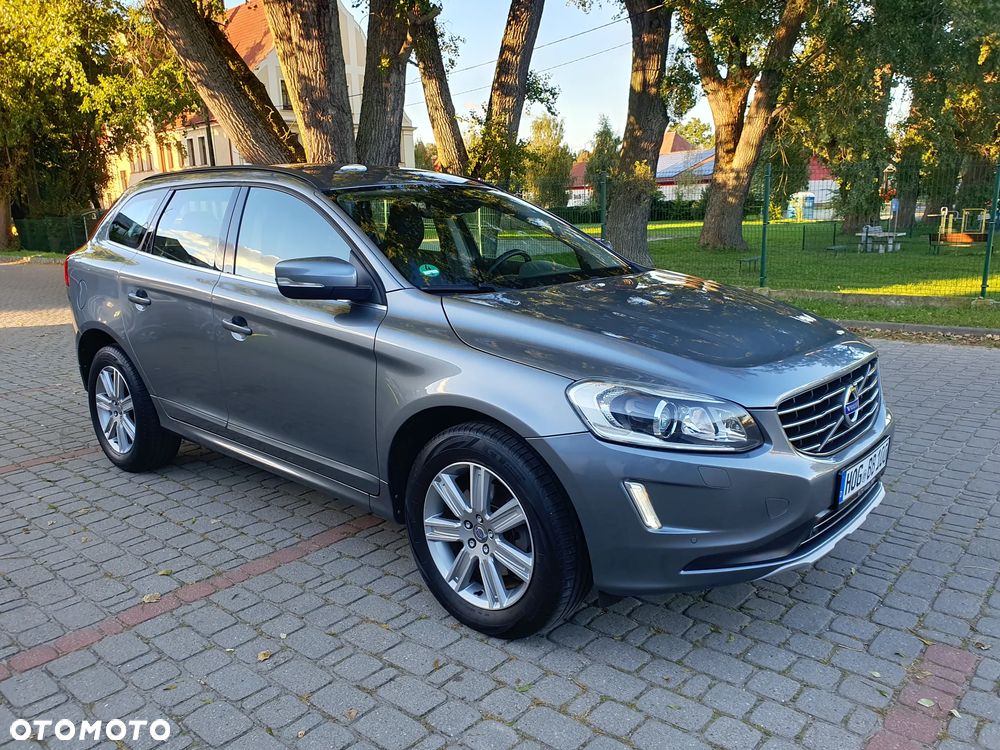 Volvo XC 60 D3 Geartronic Momentum - 8