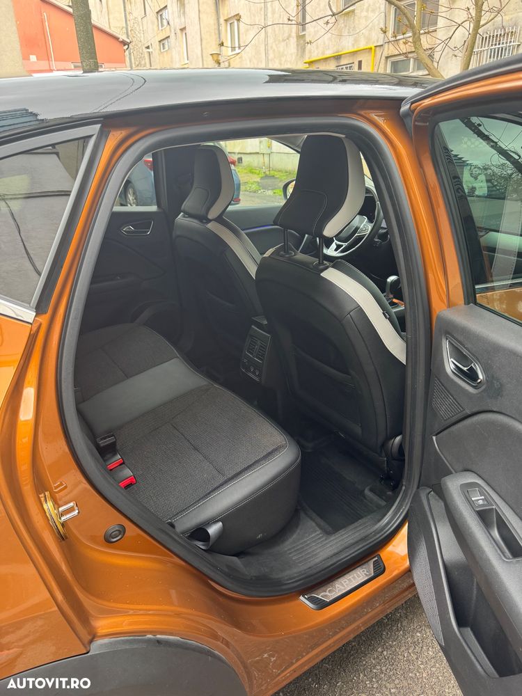 Renault Captur BLUE dCi EDC Intens - 9