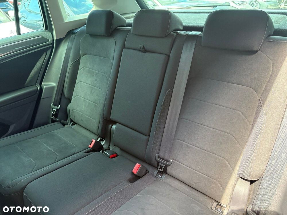Volkswagen Tiguan - 14