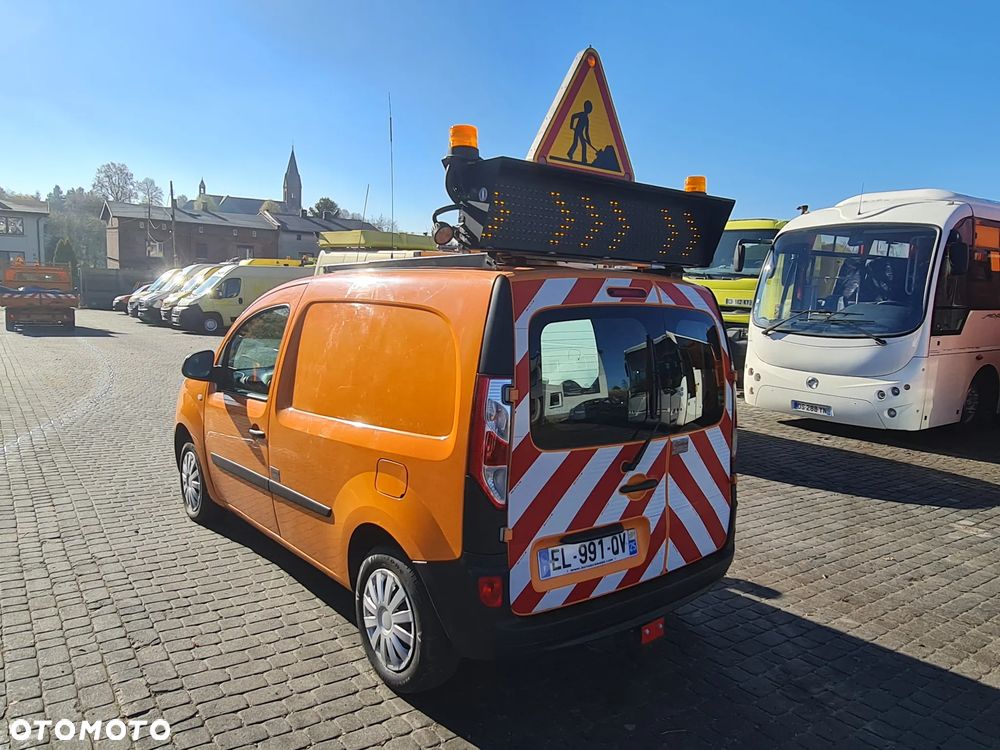 Renault Kangoo 2017r. Tablice Led Trójkat Koguty Klima Furgon Dostawczy Dostawcze - 15