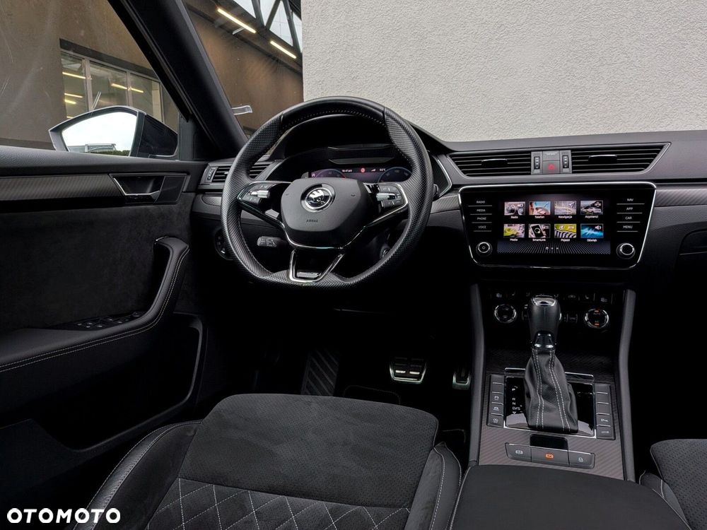 Skoda Superb 2.0 TDI SCR Sportline DSG - 14