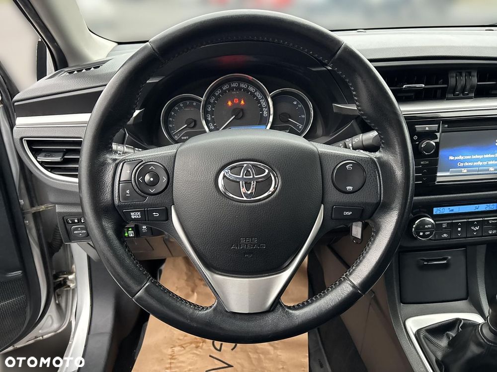 Toyota Corolla 1.6 Premium EU6 - 10