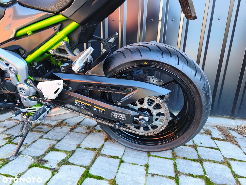Kawasaki Z 900 - 18