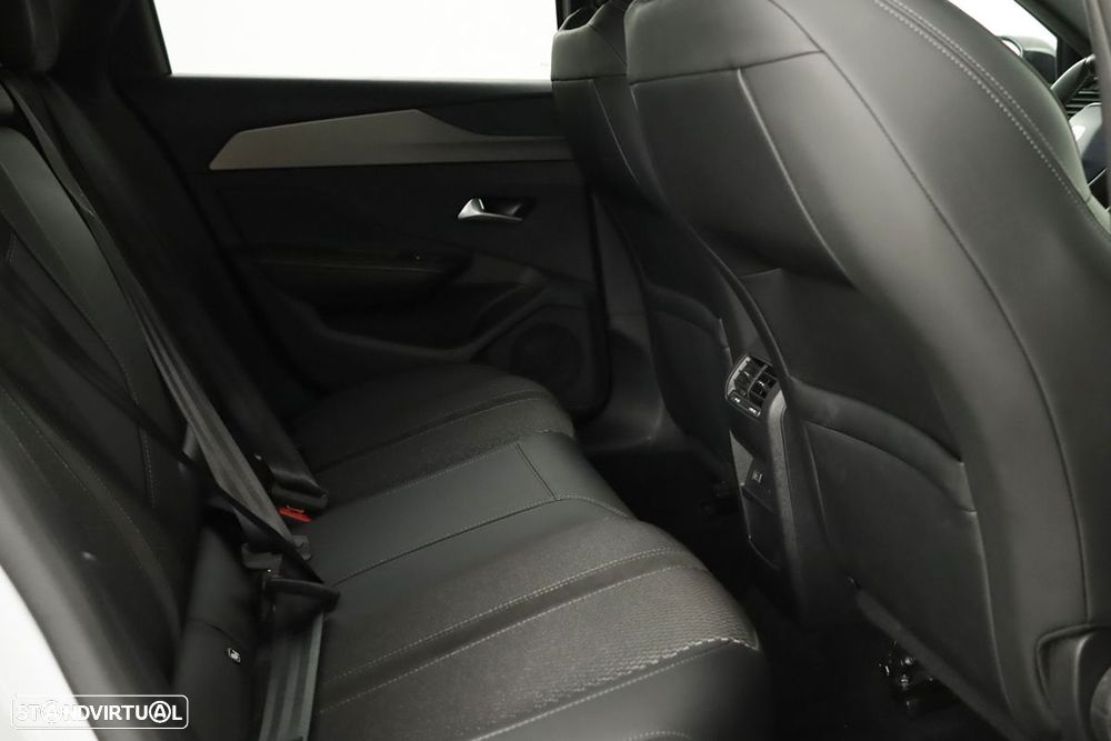 Peugeot 308 SW 1.2 PureTech GT EAT8 - 21