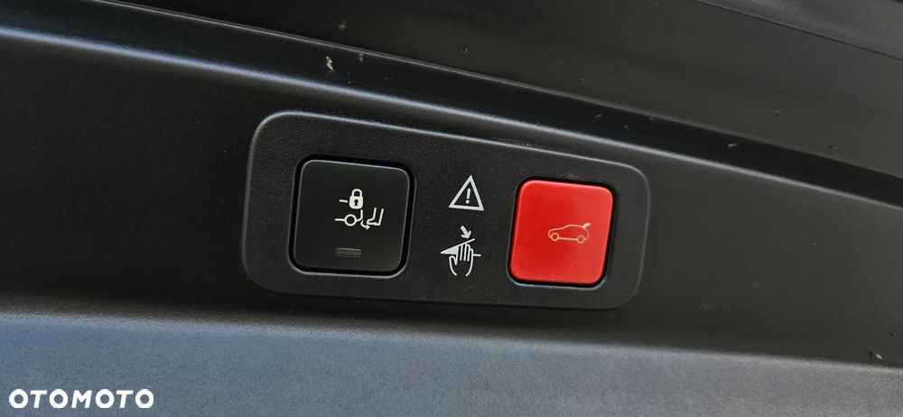Peugeot 5008 BlueHDI 120 EAT6 Stop & Start Allure - 16