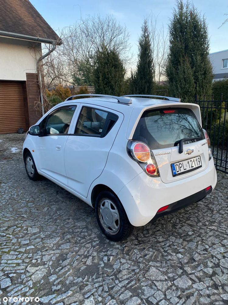 Chevrolet Spark 1.0 LS - 4
