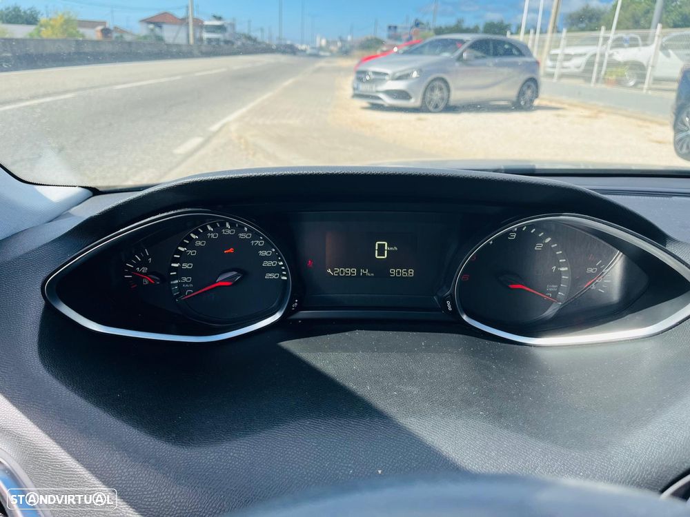 Peugeot 308 SW 1.6 BlueHDi Active - 4